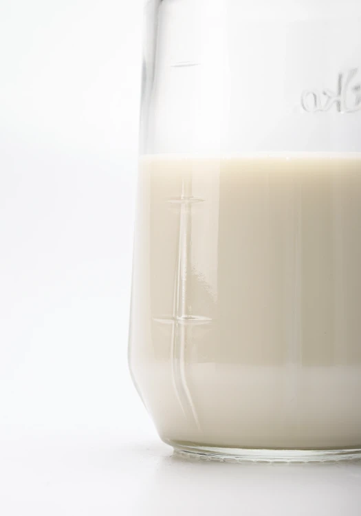 kefir-fermenter-codzienne-porcje-kefiru-domowy-kefir.webp